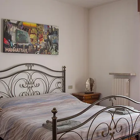 La Lupa Apartment Verona