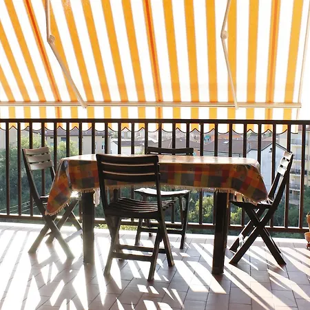 La Lupa Apartment *